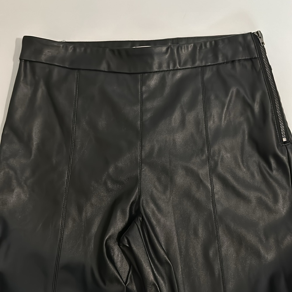 Idem Ditto Black Faux Leather Skinny Pants NWOT Women Size MED Vegan High Rise - Picture 3 of 16
